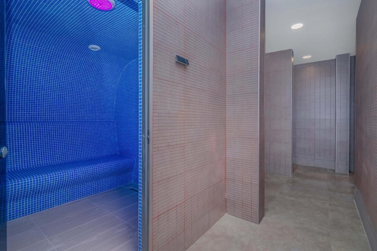 Hotel Alexandria Saguramo ภายนอก รูปภาพ