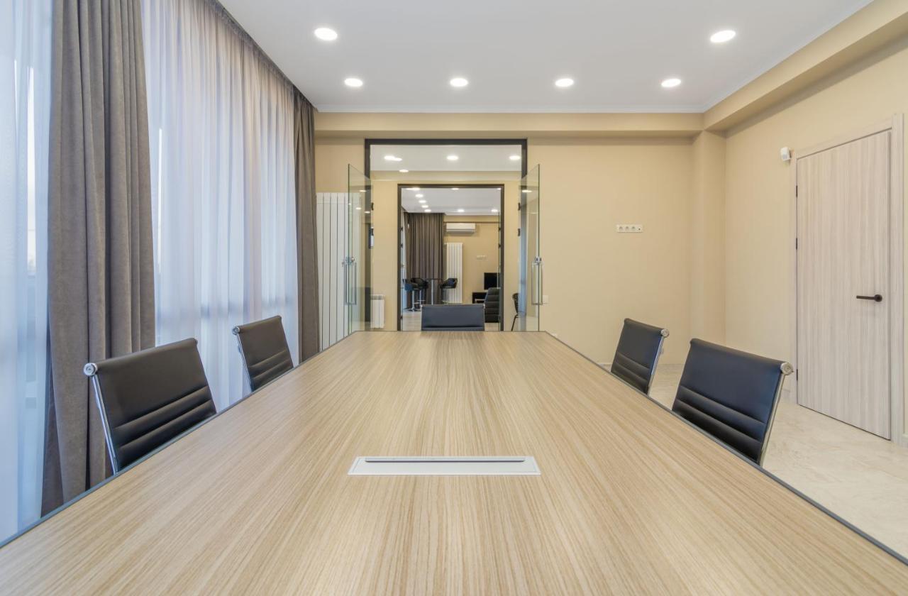 Hotel Alexandria Saguramo ภายนอก รูปภาพ